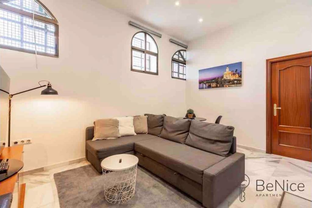 Luxury Apartamento Sevilla Centro -Triana Extérieur photo